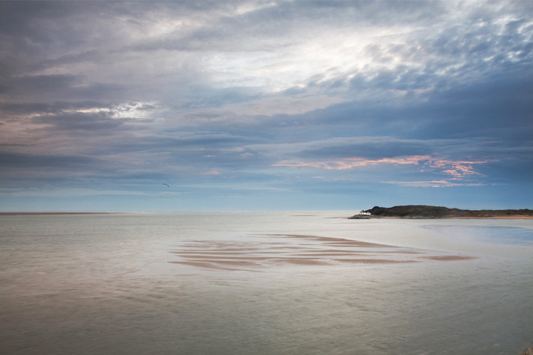 36.  Traeth Bach,     Porthmadog,     Wales
