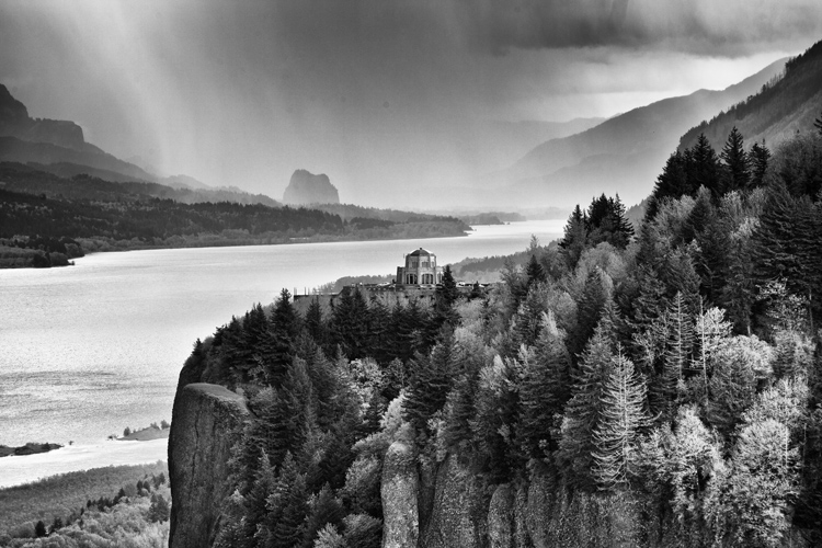21.   Columbia Valley,   Oregon