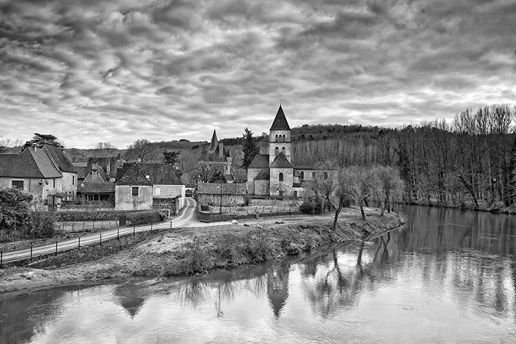 26.  St Leon,   Dordogne,   France