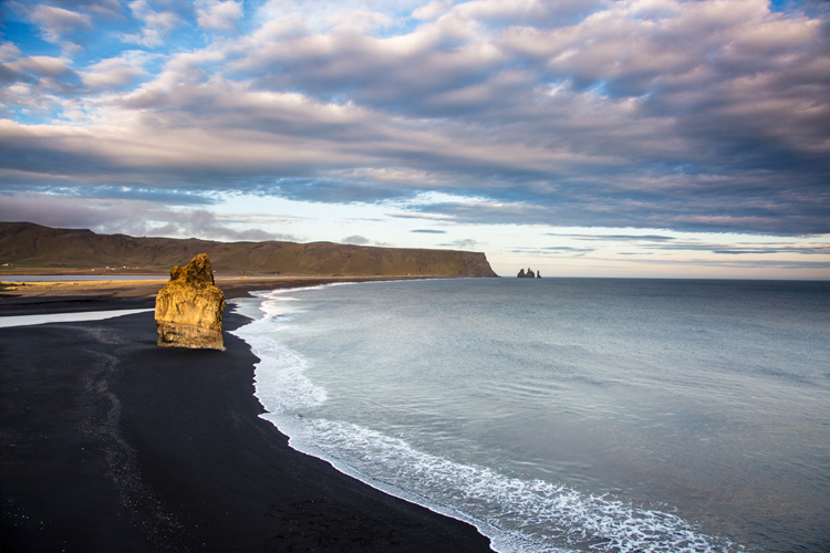 44.  Dyrholaey,   Vik,    Iceland