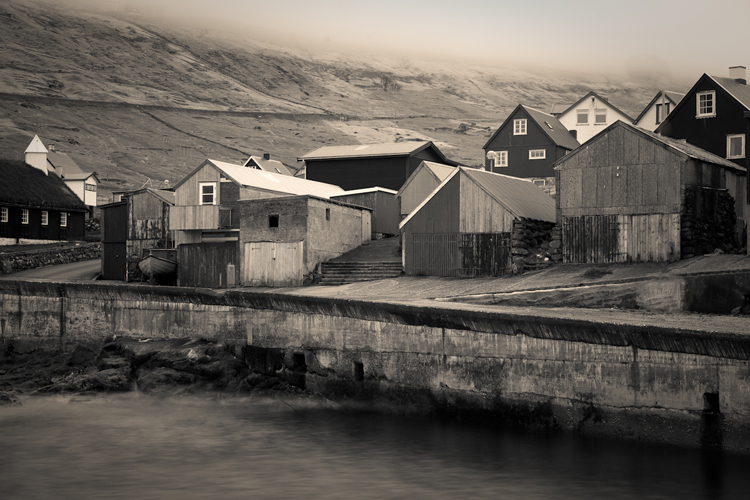 12.   Faroes,    Funningur