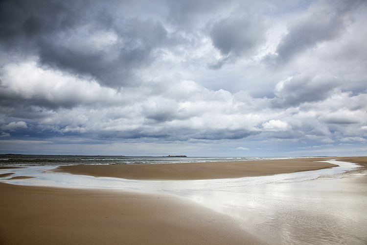 15.  Ross Back  Sands.  Pool 1