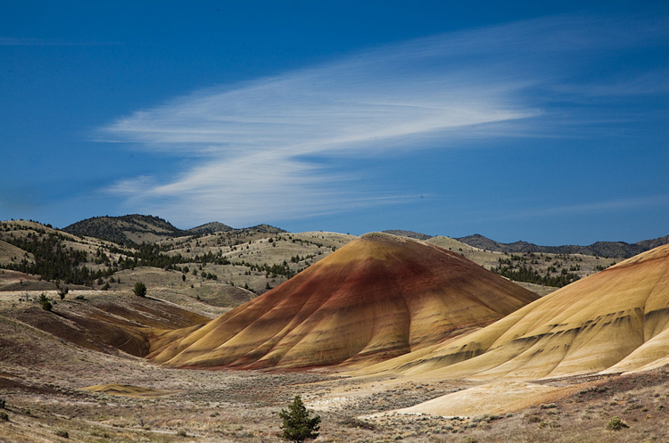 24.. Painted Hills, Oregon